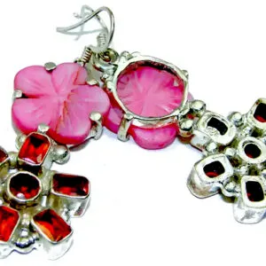 Item Type: Earrings Weight: 15.80g Material: Sterling Silver Main stone: Blister Pearl | pearl earrings Other stones: Marcasite Dimension: L- 2 1/4, W - 7/8, T- 3/16 inch Backing: Hook Stamp / Mark: 925 Condition: New Main color: pink Shape: oval Collection: Bali Item Code: 21-sty-22-6