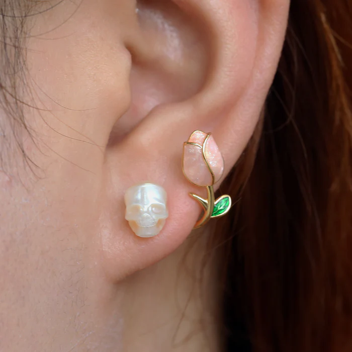 Tulip Pearl Skull Stud Earrings - Image 6