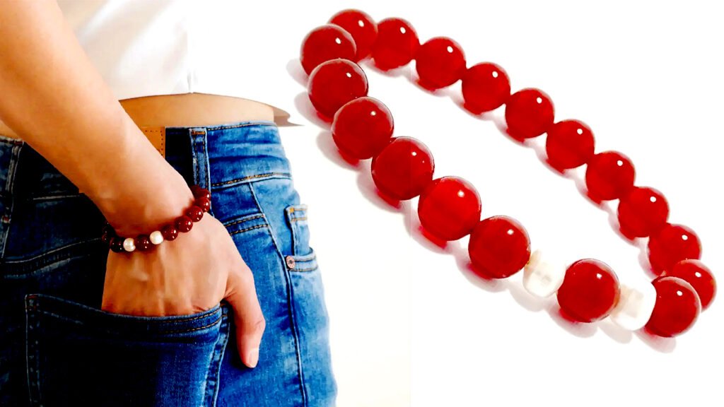 luz Red Agate Bracelet